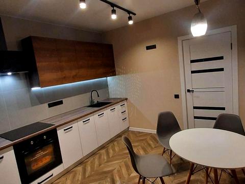 квартира за адресою Заливна вул., 12