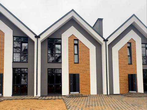 дом по адресу 12 лінія