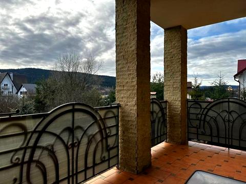 дом по адресу Незалежності ул., 26