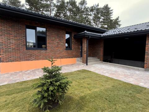 будинок за адресою Полярна