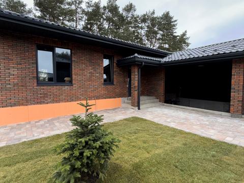 будинок за адресою Полярна