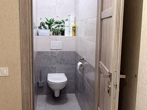 квартира за адресою Олексія Вадатурського вул. (Маршала Малиновського), 18