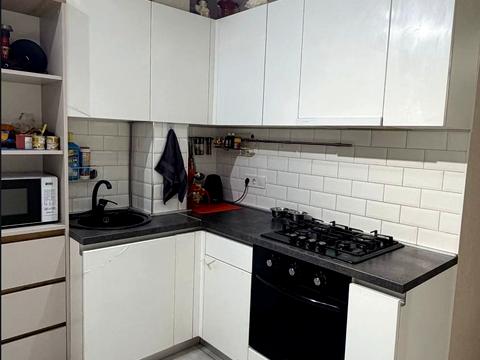 квартира за адресою Олексія Вадатурського вул. (Маршала Малиновського), 18