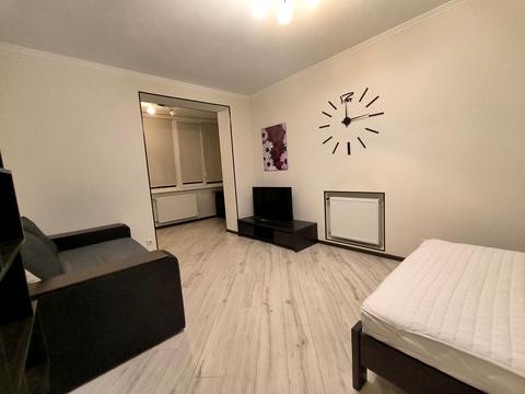 квартира за адресою Івана Пулюя вул., 40, к. 5