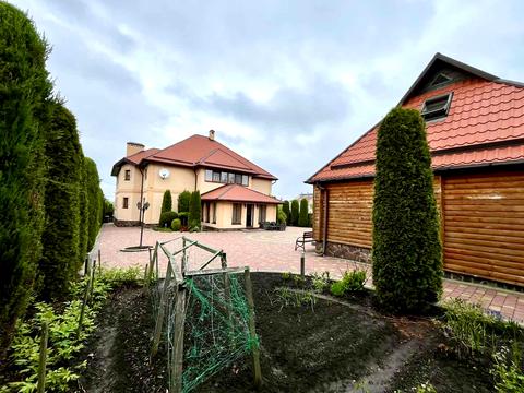 будинок за адресою Павла Апостола вул.