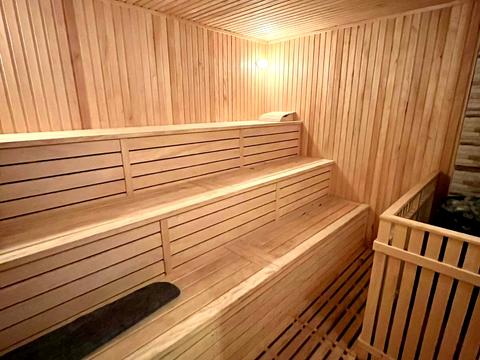 будинок за адресою Павла Апостола вул.