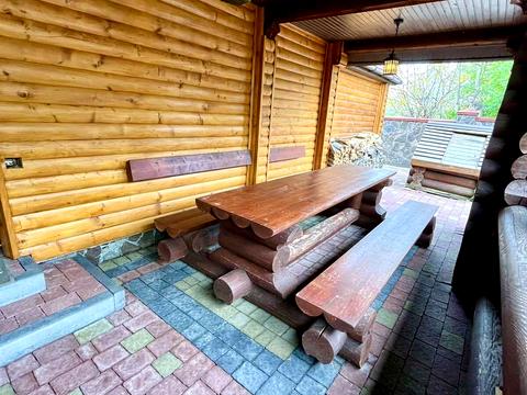 будинок за адресою Павла Апостола вул.