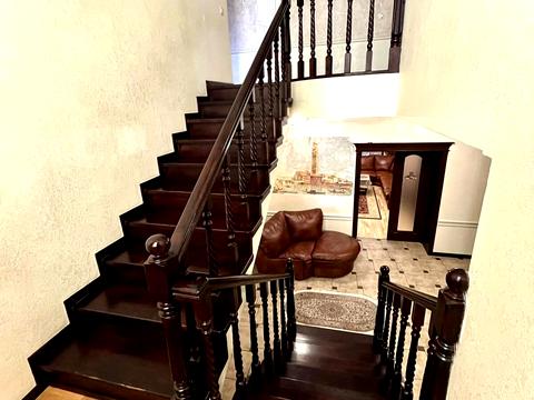 будинок за адресою Павла Апостола вул.