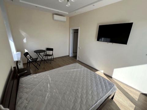 квартира за адресою Краснова вул., 1-В