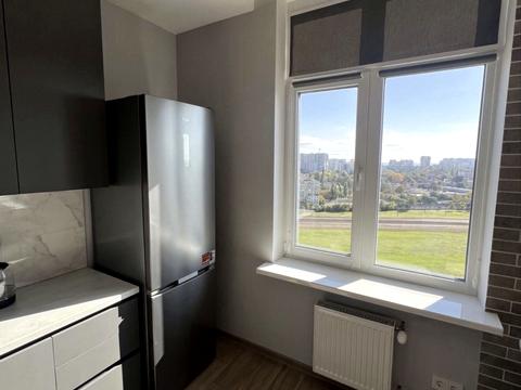 квартира за адресою Краснова вул., 1-В