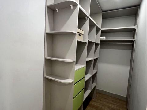 квартира за адресою Краснова вул., 1-В