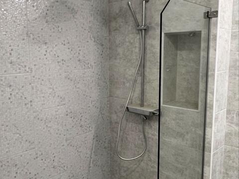 квартира за адресою Краснова вул., 1-В