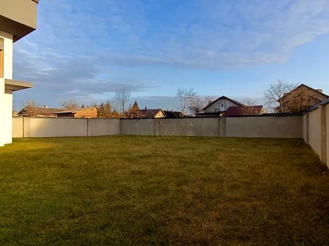 будинок за адресою 22 Січня вул., 1