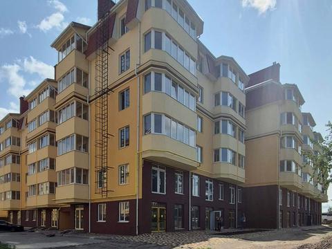 комерційна за адресою Тарасівська вул., 1