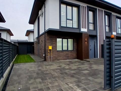 будинок за адресою с. Петропавлівська борщагівка, Полтавська вул.