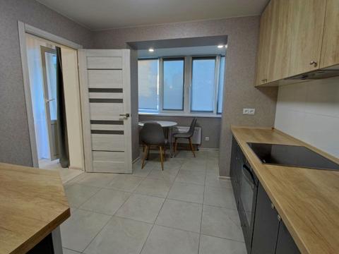 квартира за адресою Слави бульв., 7