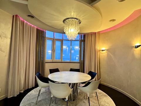 квартира за адресою Дмитра Яворницького просп. (Карла Маркса), 5