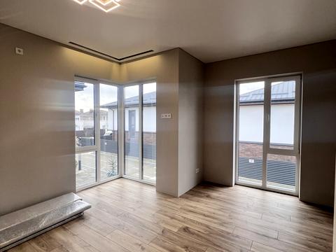 дом по адресу с. Петропавловская борщаговка, Полтавская ул.