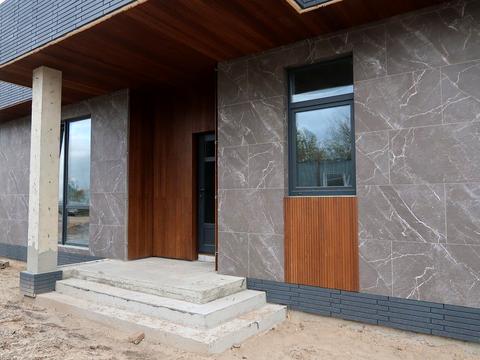 будинок за адресою Олександра Саєнка вул.