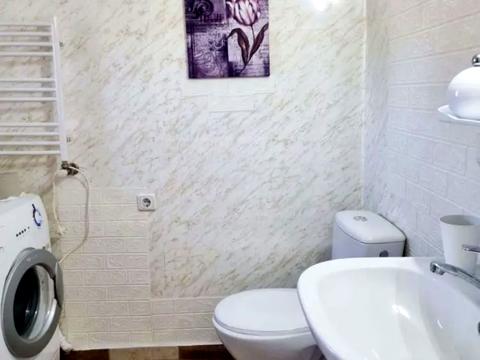 дом по адресу Бернардацци ул. (Красных Зорь), 23