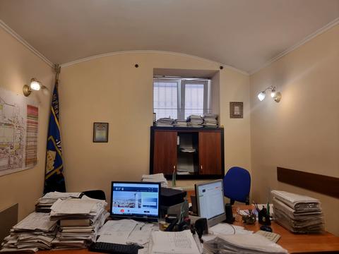 коммерческая по адресу Поповича ул., 2