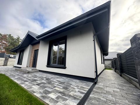 будинок за адресою Бориса Лятошинського вул. (1 Травня)