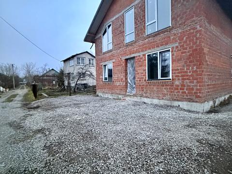 будинок за адресою с. Ков'ярі, Квітова