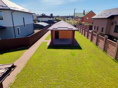 будинок за адресою Яблунева вул.