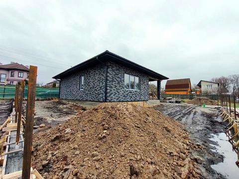 будинок за адресою Зоряна вул.