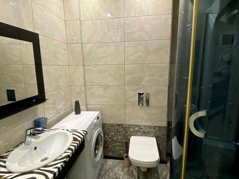 квартира за адресою Левка Лук'яненка вул. (Василя Жуковського), 16, 18, 20, 24