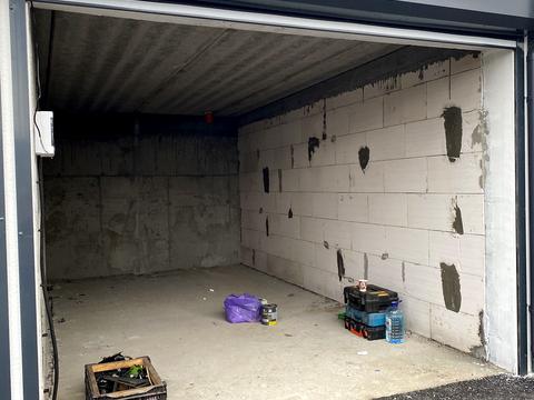 паркомісце за адресою Миколи Сингаївського вул. (Ново-Оскольська), 14в/1