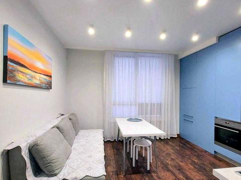 квартира за адресою Юнацька вул., 17