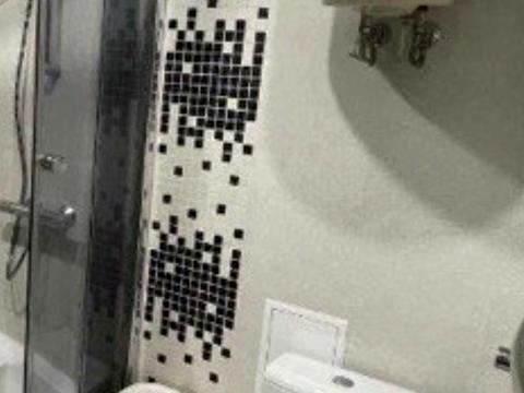 квартира за адресою Високовольтна вул., 22