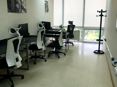 комерційна за адресою Одеса, Добровольців вул. (Маршала Говорова), 18а