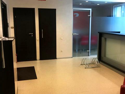 комерційна за адресою Одеса, Добровольців вул. (Маршала Говорова), 18а