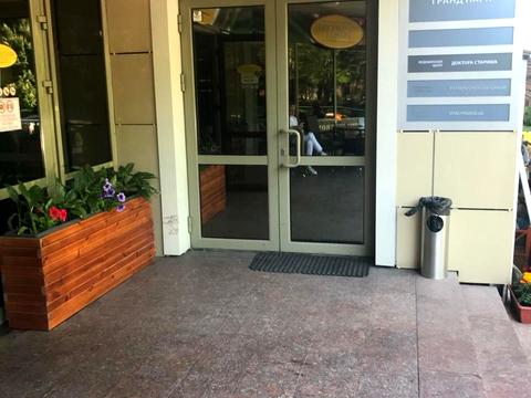 комерційна за адресою Одеса, Добровольців вул. (Маршала Говорова), 18а