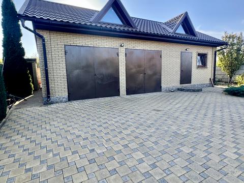 будинок за адресою смт. Бабаї, Космічна