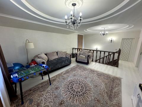 будинок за адресою смт. Бабаї, Космічна