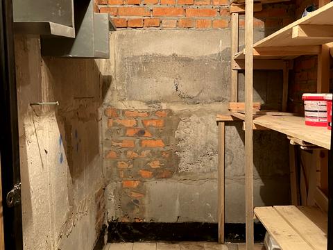 комерційна за адресою Івана Кожедуба вул., 3