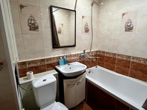 квартира за адресою Соборності України вул. (Дружби Народів), 243