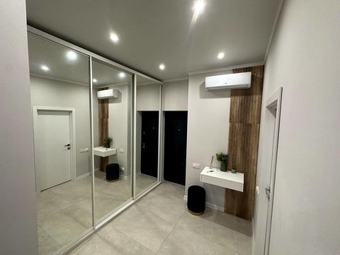 квартира за адресою Андрія Верхогляда вул. (Михайла Драгомирова), 14-А