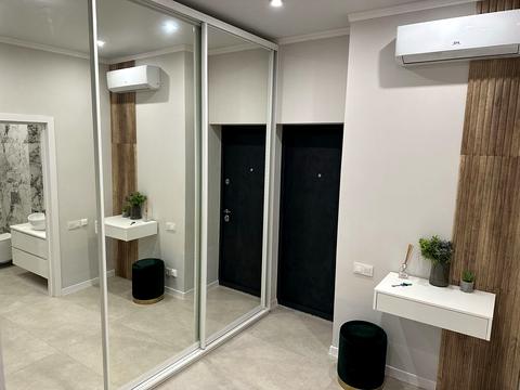 квартира за адресою Андрія Верхогляда вул. (Михайла Драгомирова), 14-А