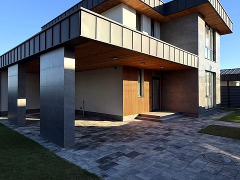 будинок за адресою Розкішна