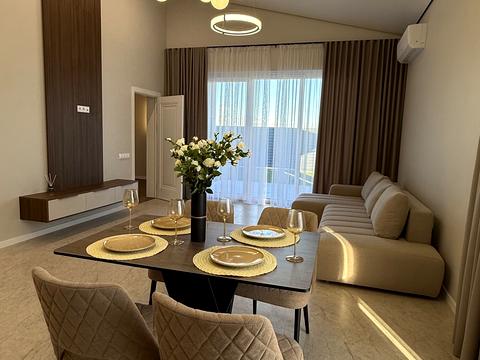 будинок за адресою Розкішна