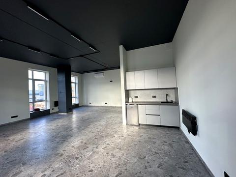 комерційна за адресою Ламана вул., 18