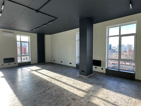 комерційна за адресою Ламана вул., 18