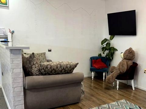 квартира по адресу Олександра Хіри ул., 19