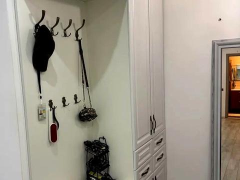 квартира по адресу Олександра Хіри ул., 19