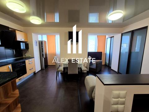 квартира по адресу Славы бульв., 21