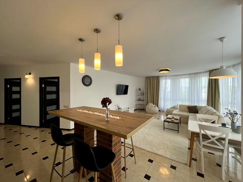 квартира за адресою В'ячеслава Липинського вул. (), 28